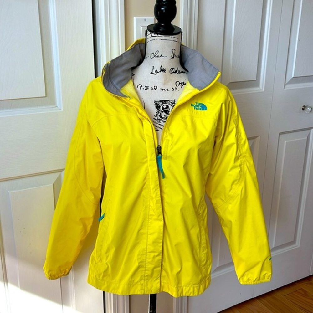 The North Face Hyvent Youth Girl Yellow Rain Jacket. Size XL 18